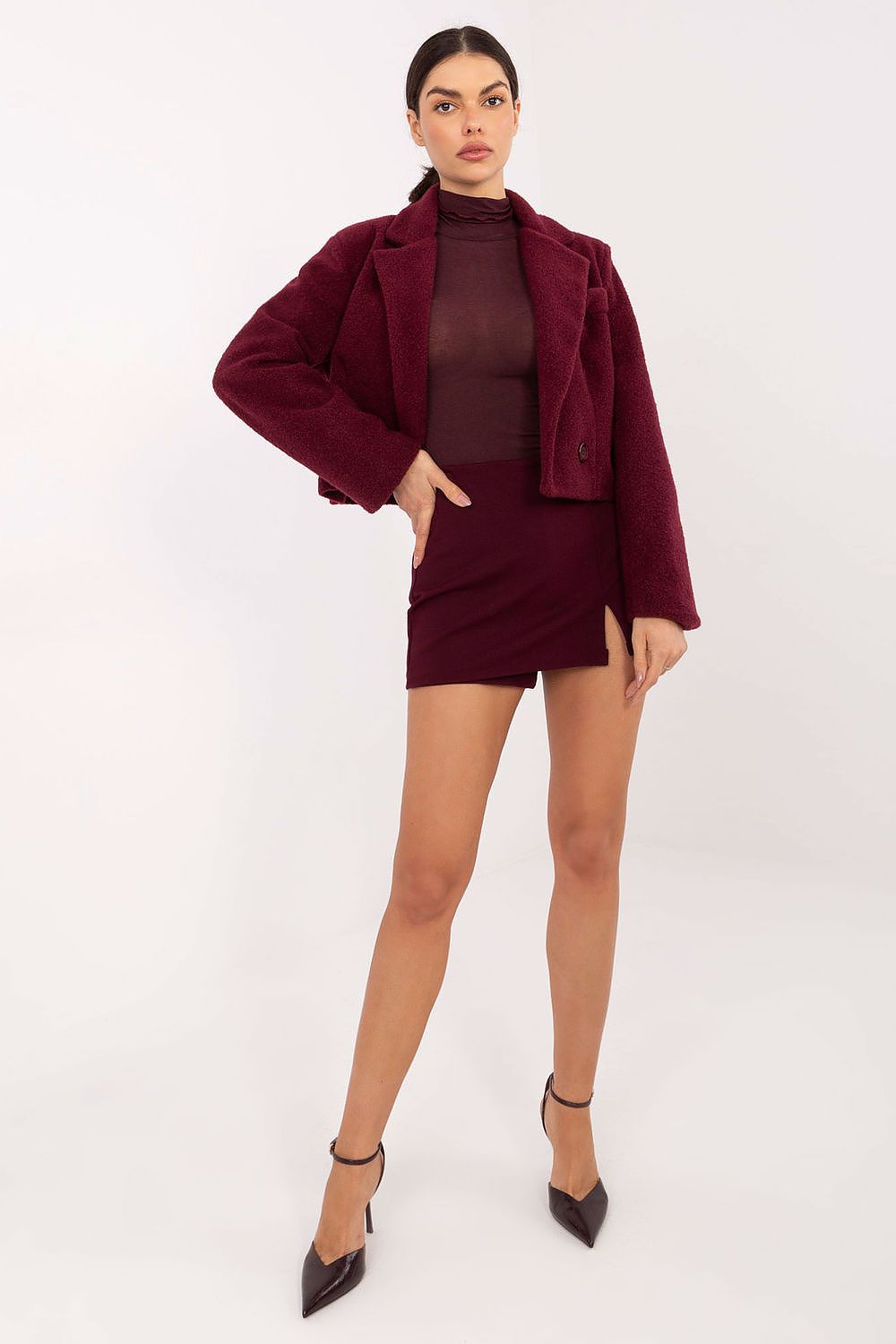  Shorts-jupe model 221980 Italy Moda 